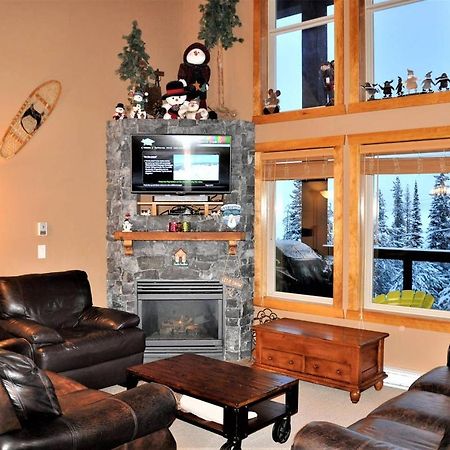 Large Dog Friendly Chalet With Private Hot Tub Vila Big White Exterior foto